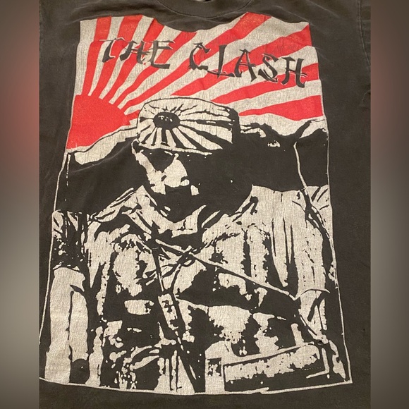 The clash vintage T-Shirt - Picture 3 of 8